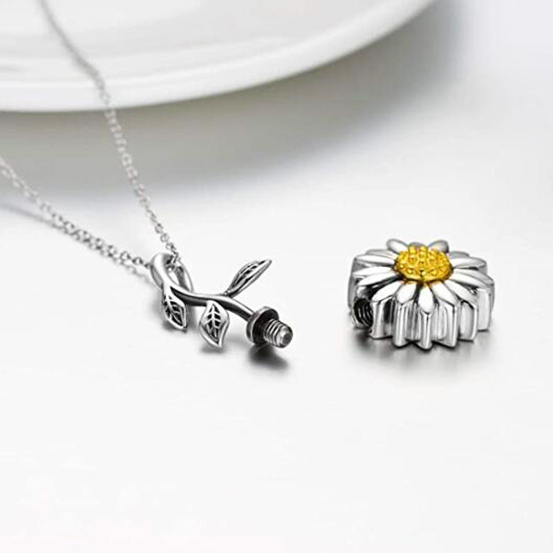 Collier Pendentif Tournesol Vintage