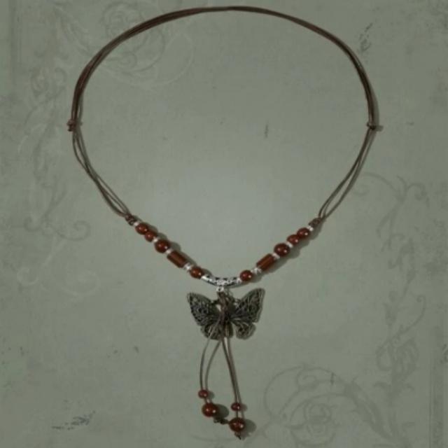 Collier Pendentif Papillon Ethnique